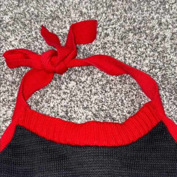 1970s Betsey Johnson Alley Cat Knit Two Piece Halter Set in Happy People Print - Picture 4 of 11